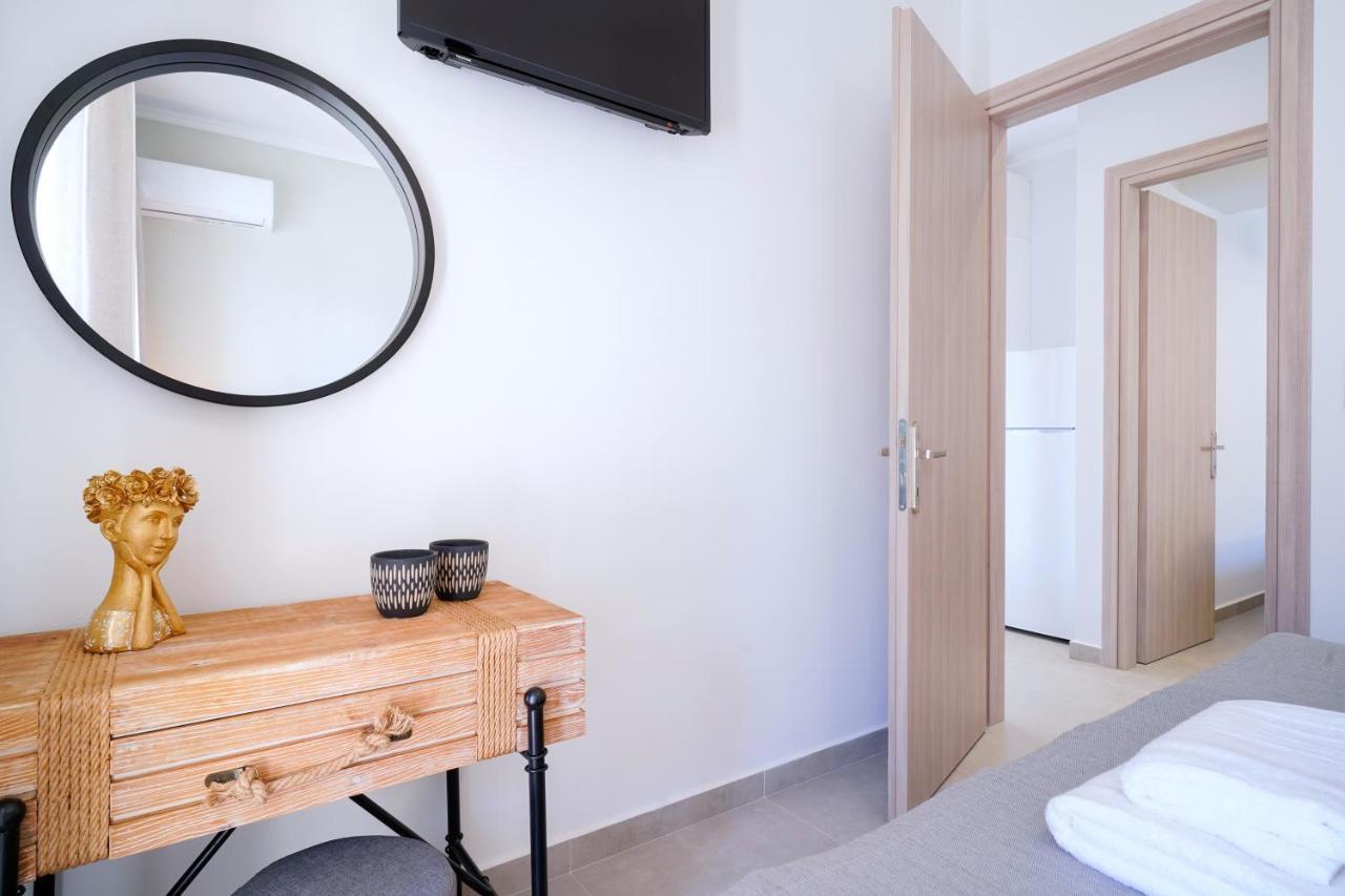 Videre Luxury Suites Potos Exterior photo